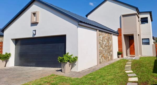 4 Bedroom Townhouse