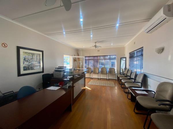 209 m² Commercial space