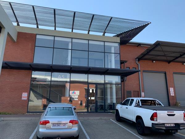 769  m² Industrial space