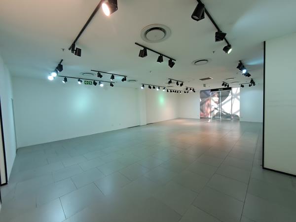 157  m² Retail Space