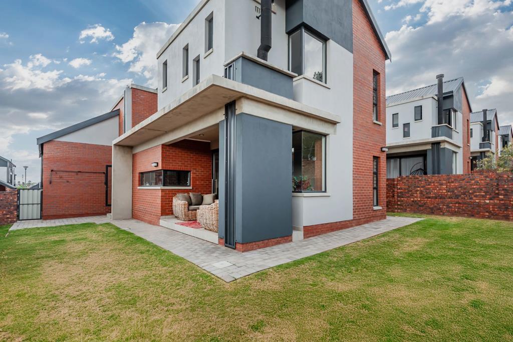 4 Bedroom House