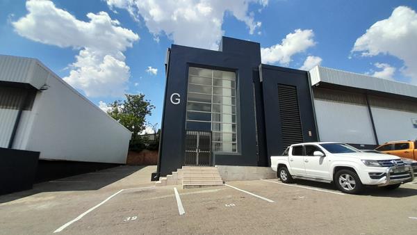 359  m² Commercial space