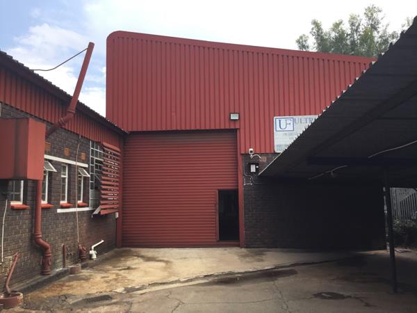 832  m² Industrial space