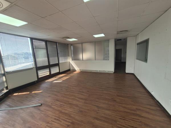 113  m² Commercial space