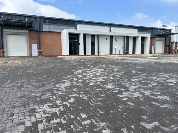 495  m² Industrial space