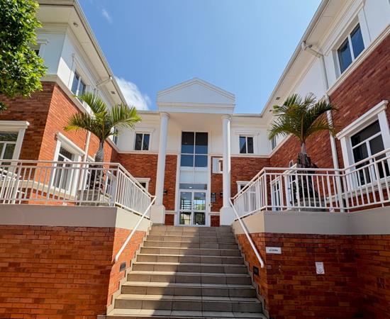 333  m² Commercial space