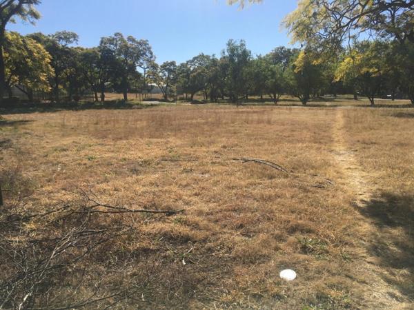 2 401 m² Land