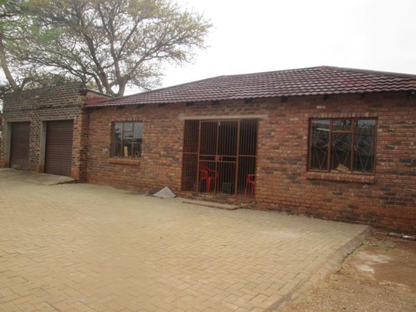 8.5 ha Smallholding