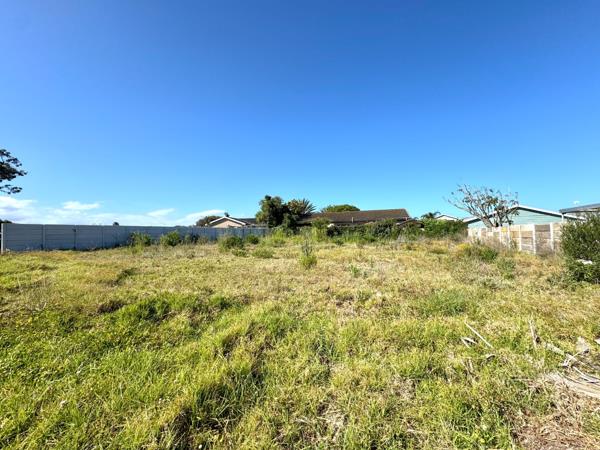 675 m² Land