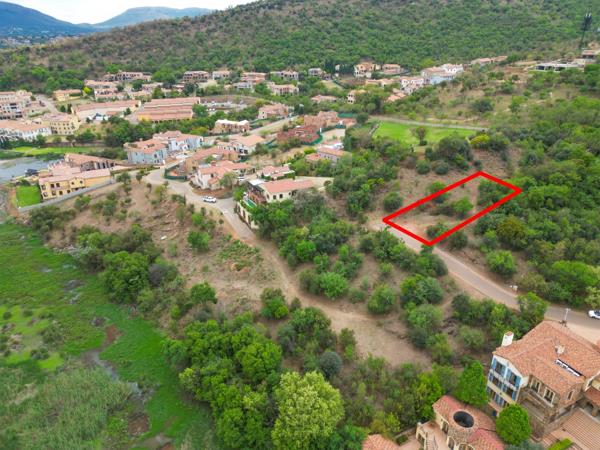 665 m² Land