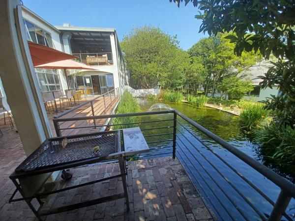 2 286 m² Office Space