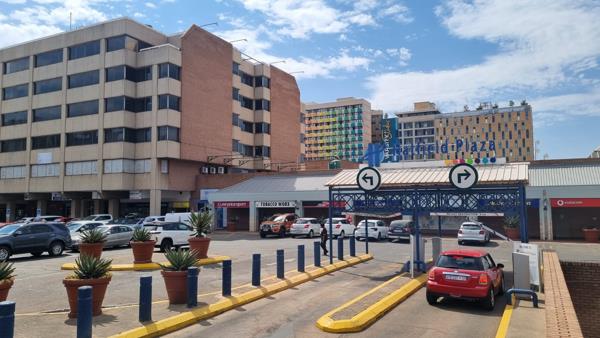 30  m² Commercial space