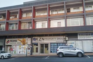 96  m² Commercial space