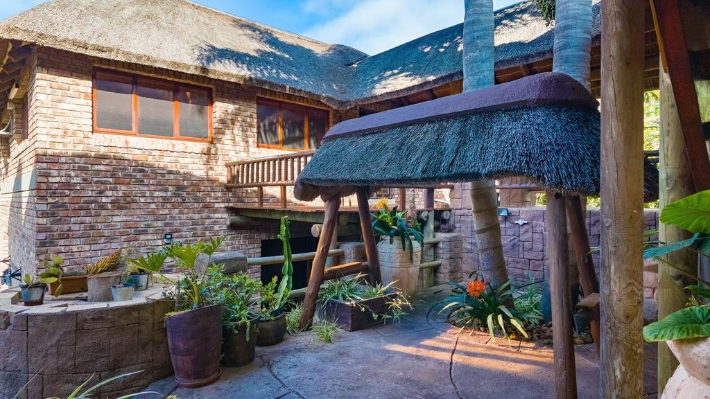 5 Bedroom House
