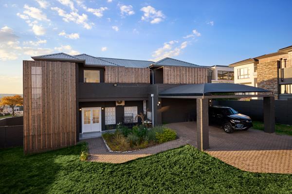 4 Bedroom House