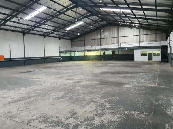 1 500  m² Industrial space