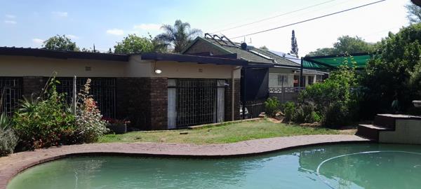 5 Bedroom House