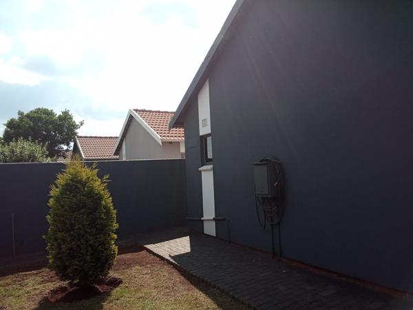 2 Bedroom House