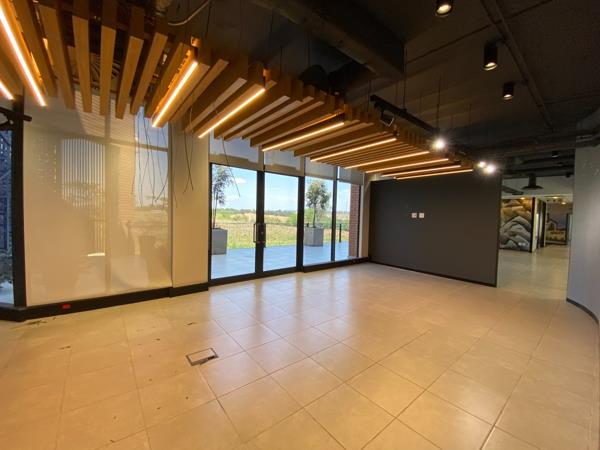 437  m² Office Space