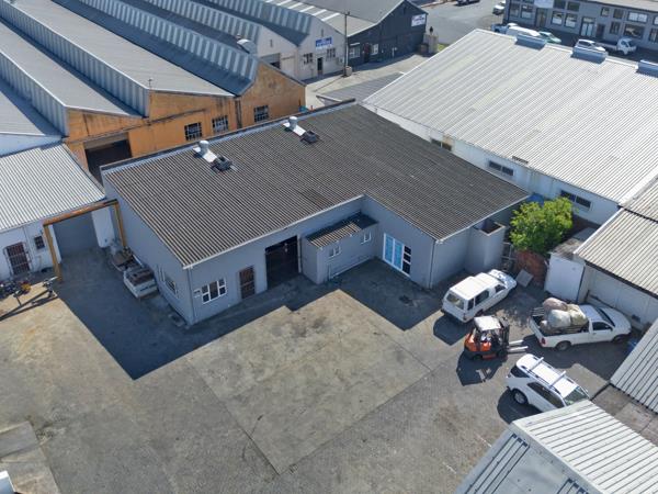 275  m² Industrial space