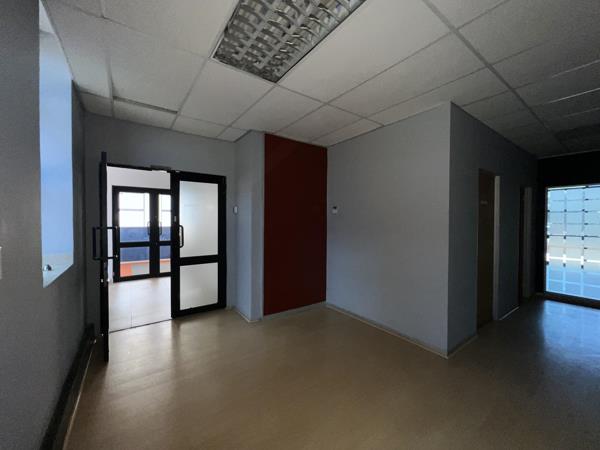 1 380.5  m² Commercial space