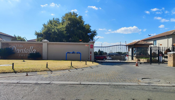 2 Bedroom Townhouse