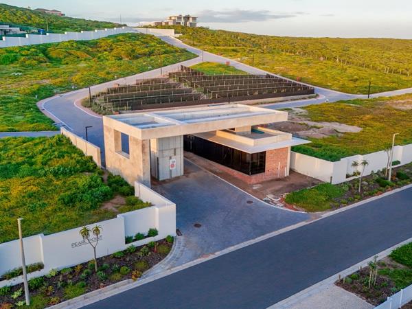 701 m² Land
