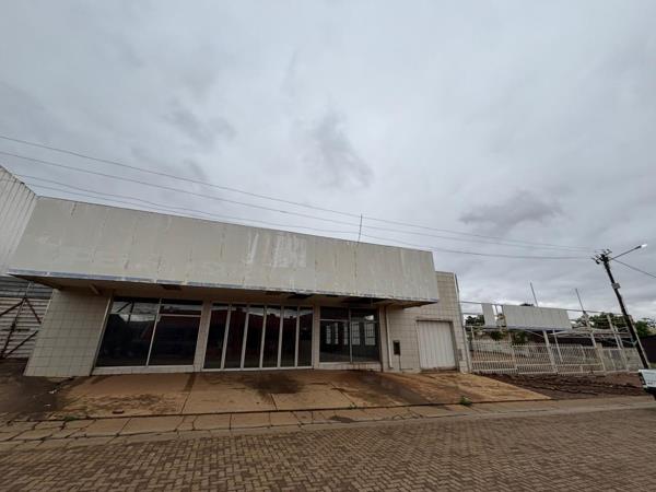 405  m² Commercial space