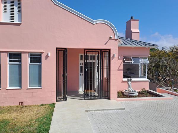 200  m² Commercial space