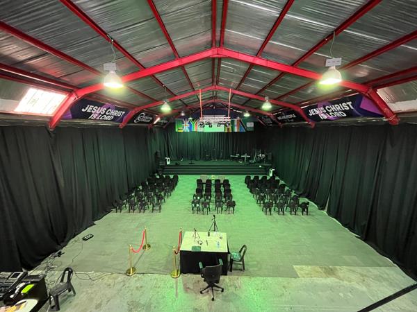 365  m² Industrial space