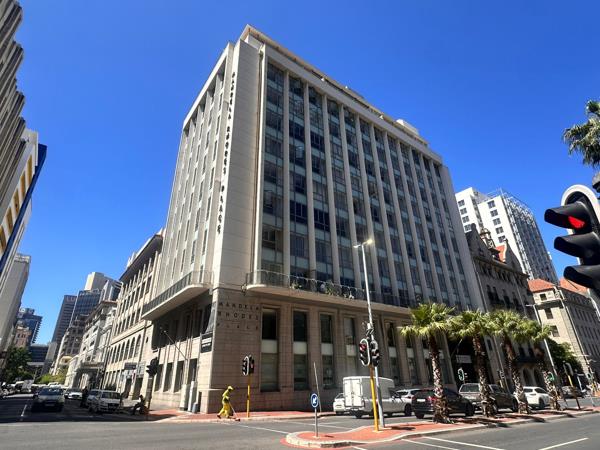 533  m² Commercial space