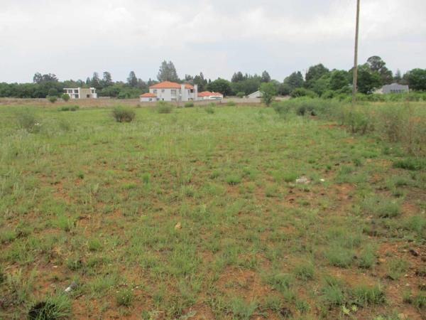 4 047 m² Land