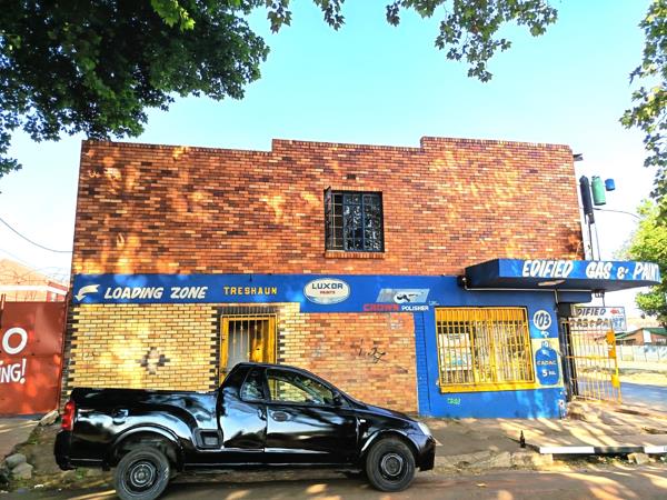 138  m² Commercial space