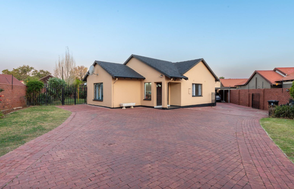 5 Bedroom House