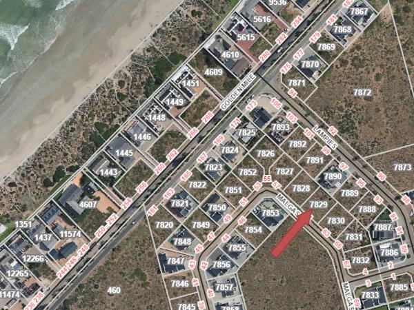 500 m² Land