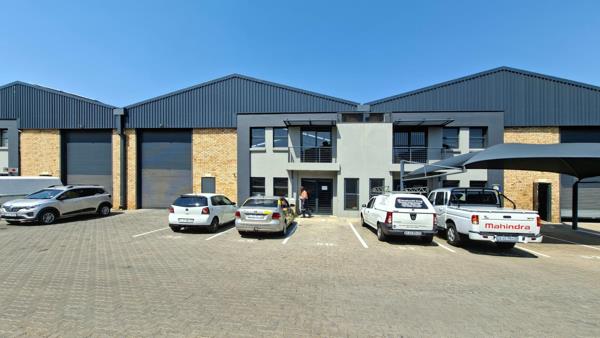 343  m² Industrial space