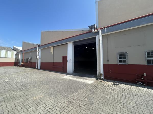 1 500  m² Industrial space