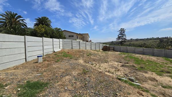 281 m² Land
