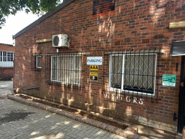 386  m² Industrial space