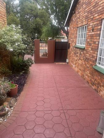 1 Bedroom Garden Cottage