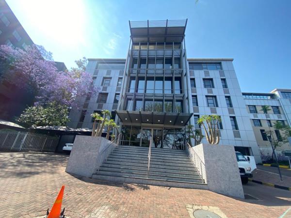 18  m² Commercial space