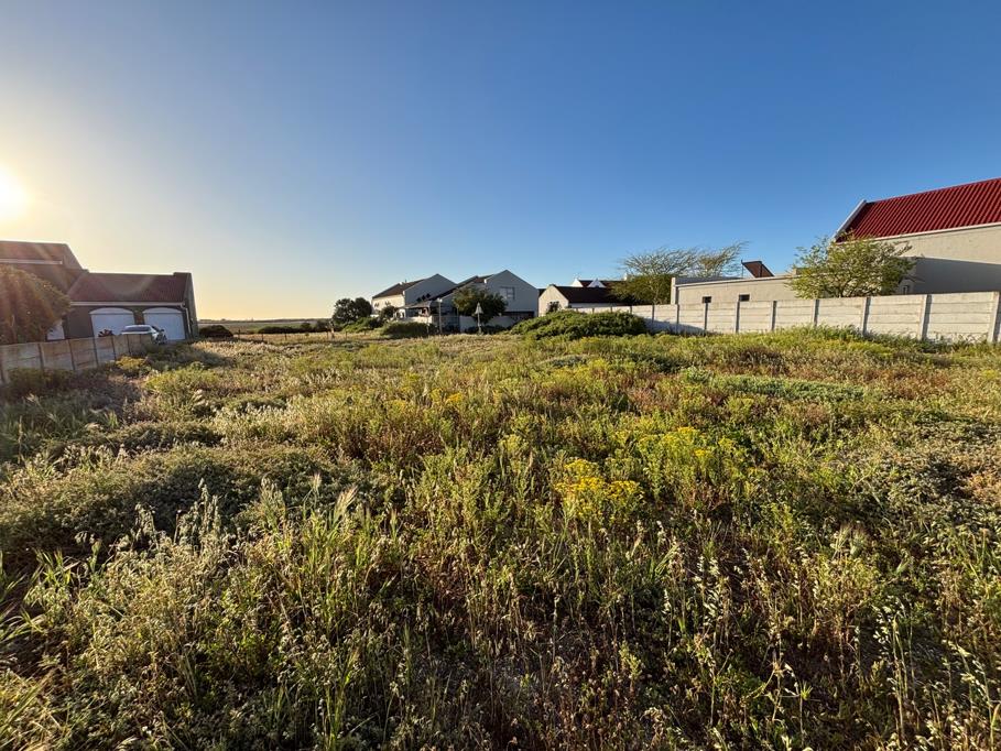 579 m² Land