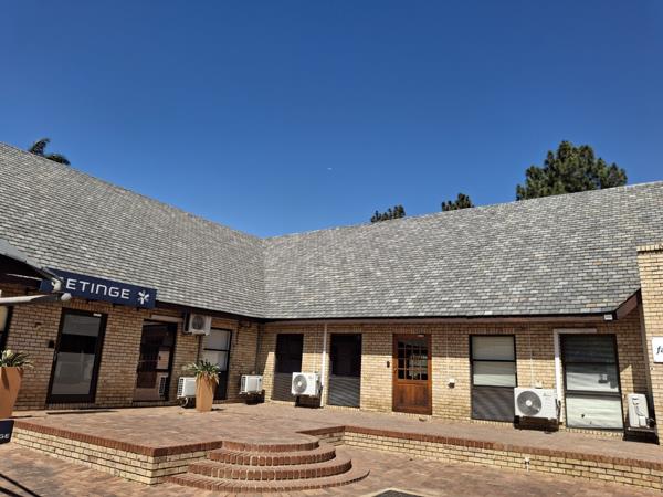 585  m² Commercial space