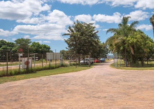 2 320  m² Commercial space