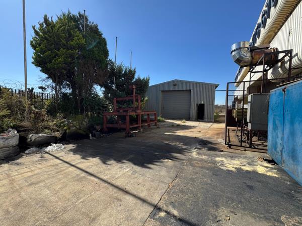 186  m² Industrial space