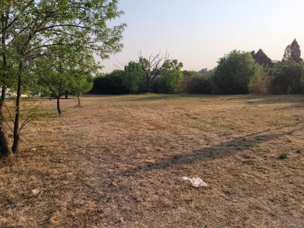 992 m² Land