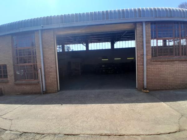 508  m² Industrial space