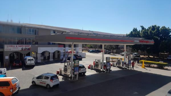 260  m² Retail Space