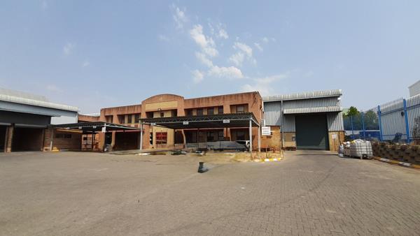 2 240  m² Industrial space
