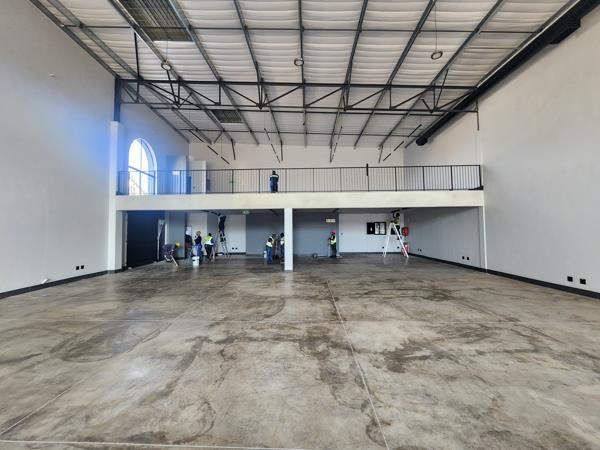 553  m² Industrial space